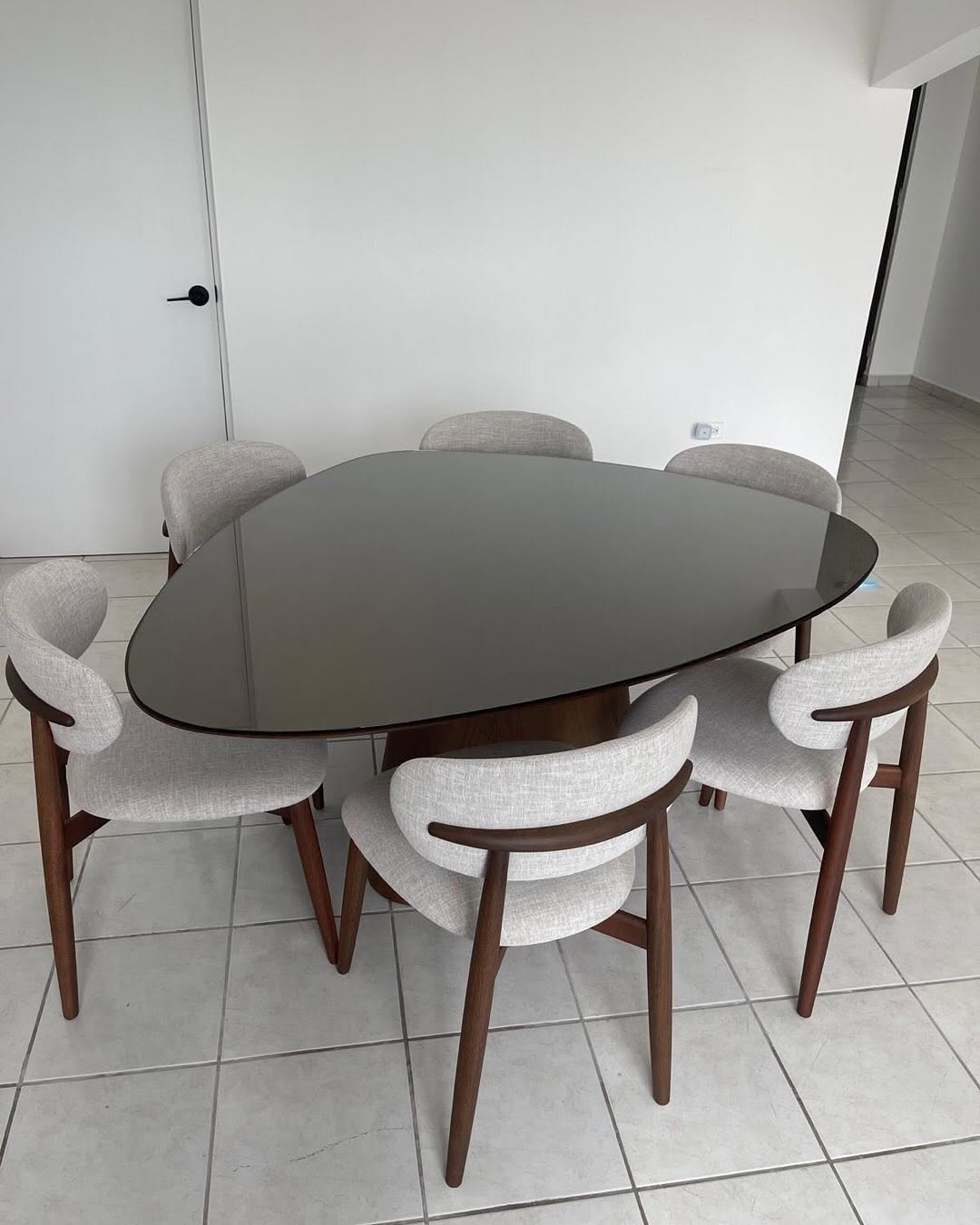 Tope de cristal clear de espesor para mesa de madera natural
