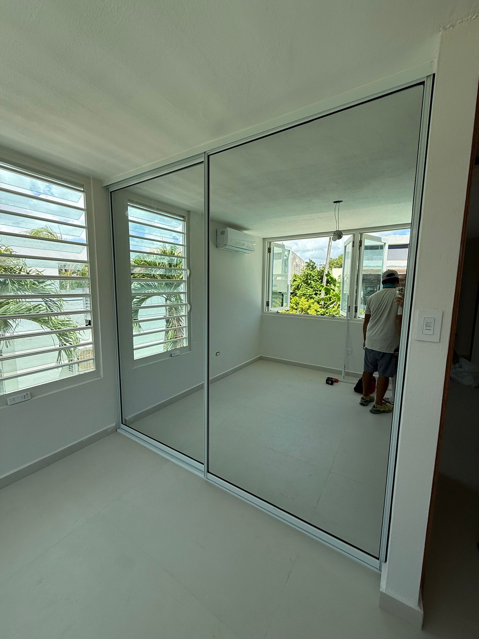 peche glass fabricacion e instalacion de cristaleria comercial residencial puertas en aluminio ventanas mantenimiento de puertas cliente 1 (17)